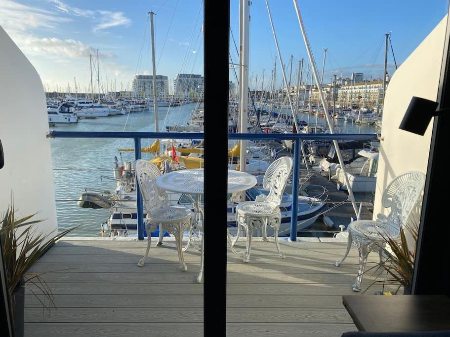 Seascape - Floating Home At Brighton Marina With Free Parking Екстериор снимка